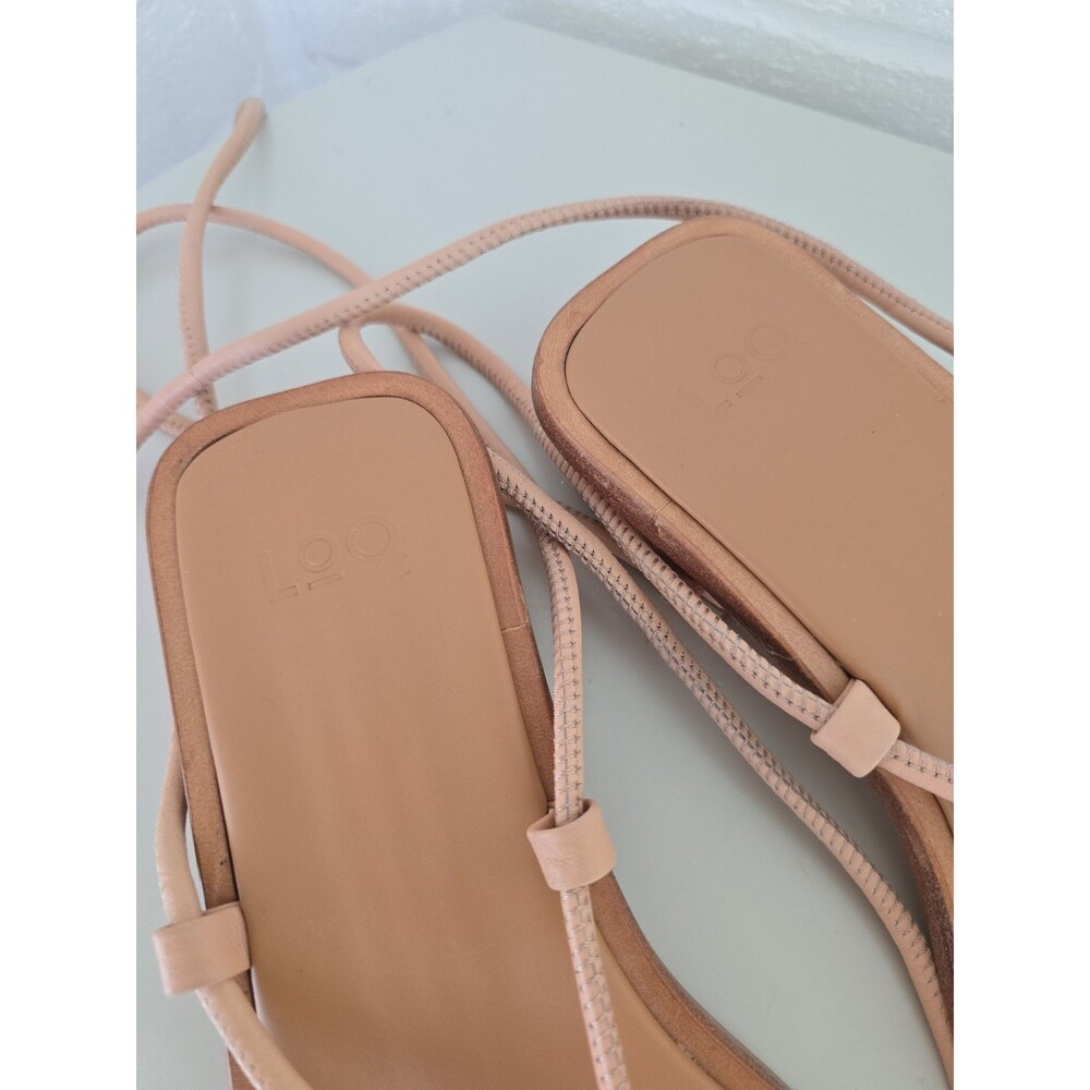 LOQ Ara Sandal in Dune Size 39 US 8.5 MRSP 385$ - Picture 5 of 16